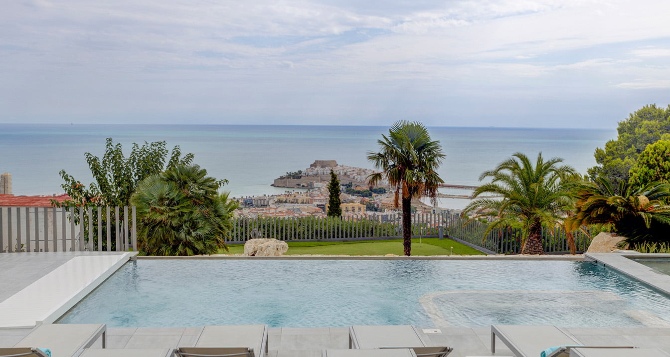 Peñíscola from Villa Atalaya View of Peñíscola and the Mediterranean Sea from Villa Atalaya